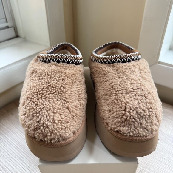 New UGG Tazz Maxi Curly Shearling Platform Slippers Chestnut Brown Womens 8 - Picture 7 of 16